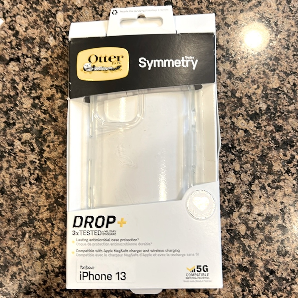 Otter iPhone 13 new clear case